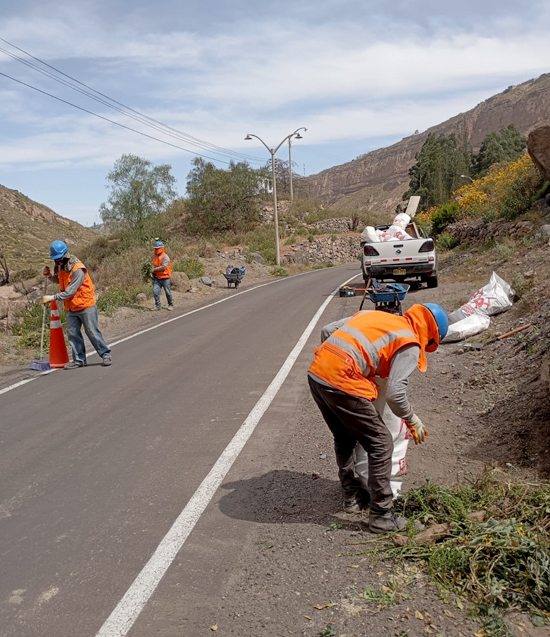 Proyecto de limpieza de vía en Arequipa